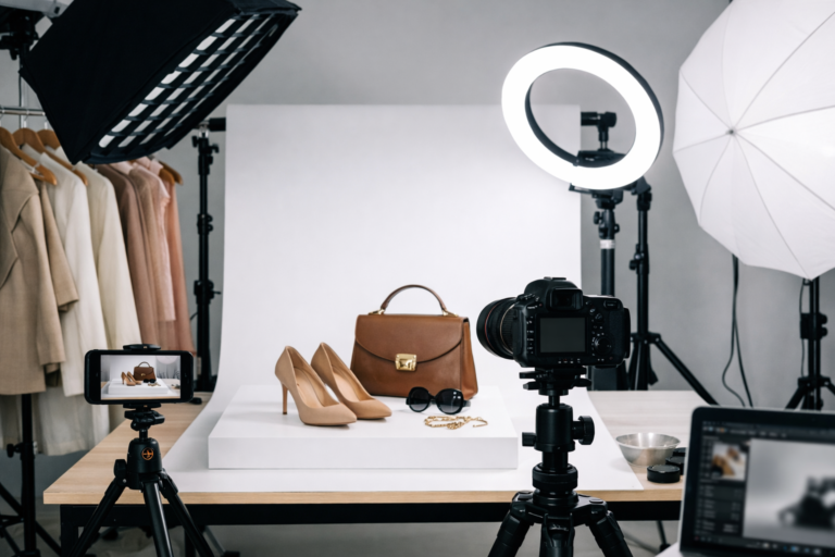 Mobile Photography vs. Professional Photography - hints, suggestions and much more on our blog